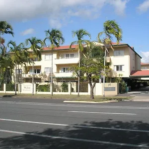 Aparthotel Tradewinds Mcleod Holiday, Cairns